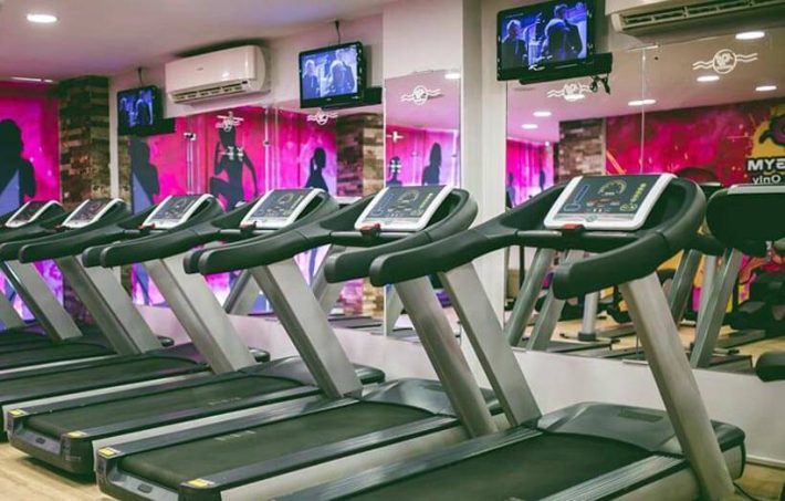 ادارة الصالات الرياضية