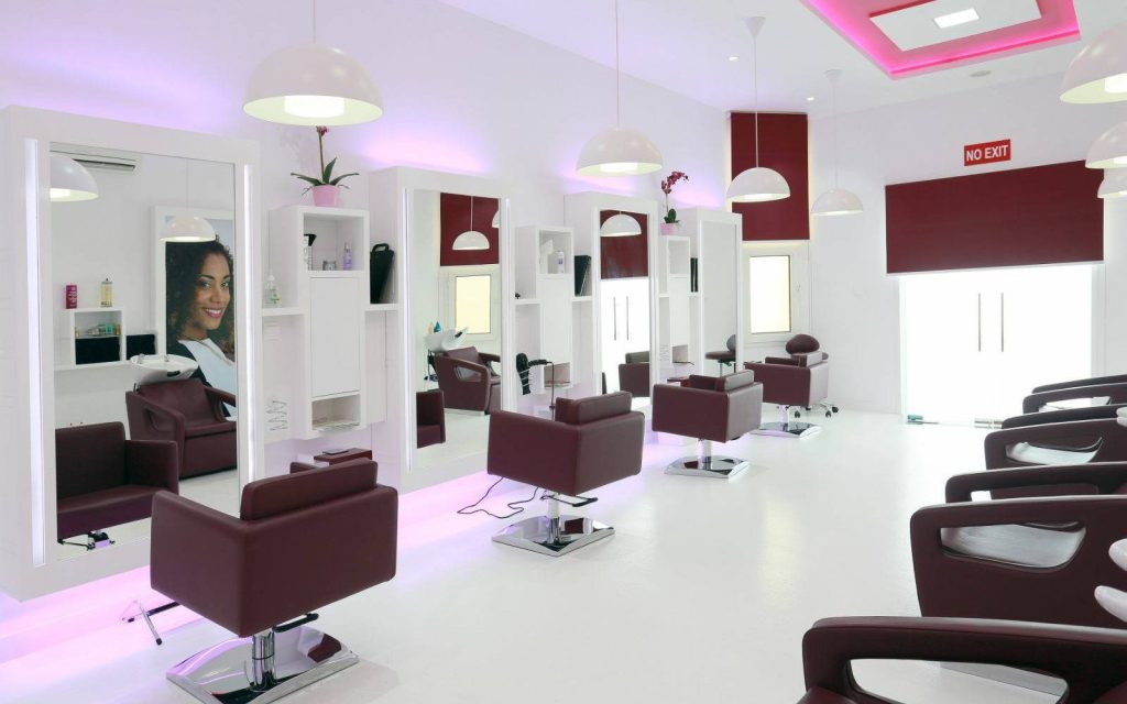 اشتراطات فتح صالون نسائي