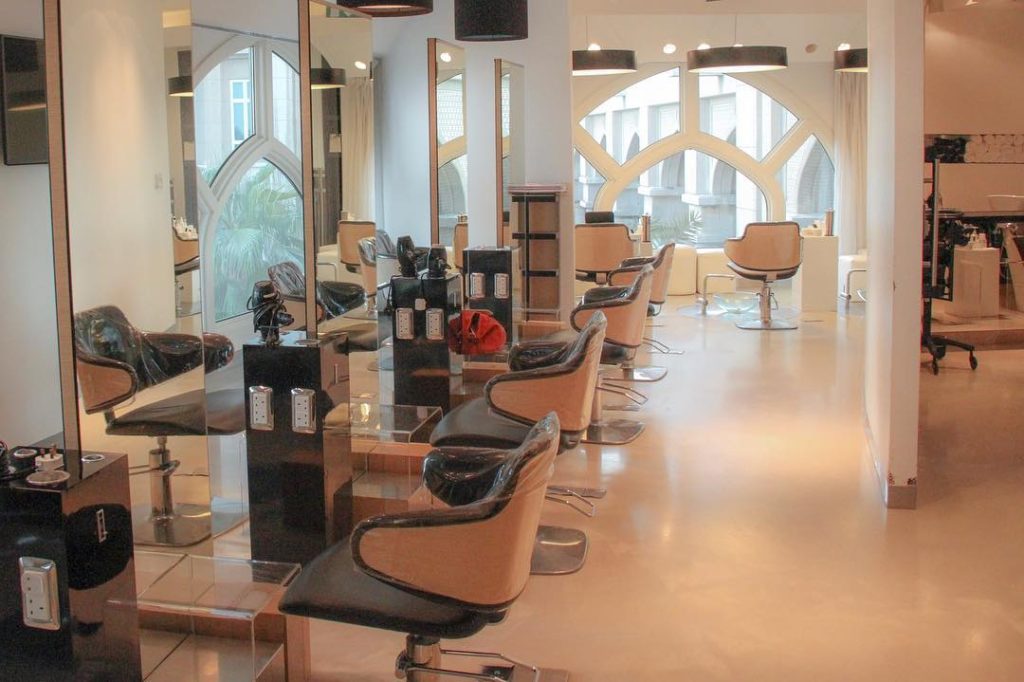 صفات المدير الناجح فى صالون التجميل