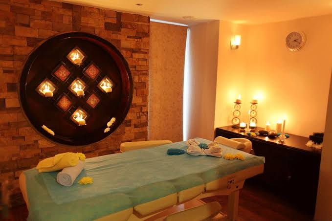 كيفية استقبال الزبون لمركز المساج